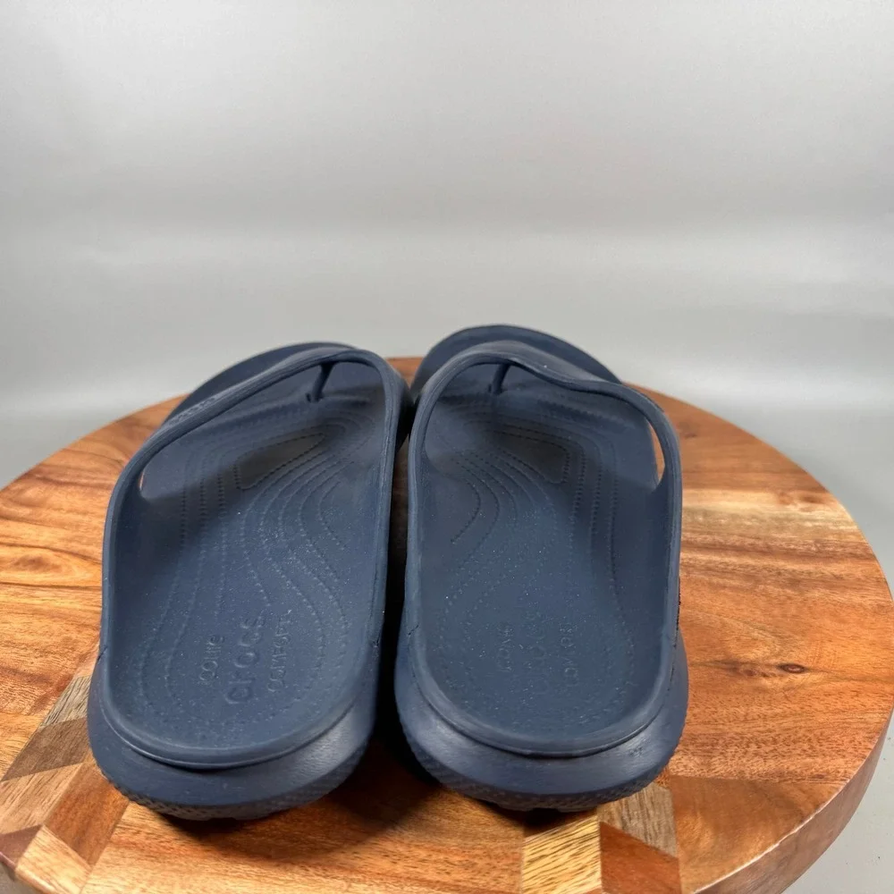 Crocs Kadee II Flip Flop Navy Blue Mens 10 Womens 12 Casual Thong Sandals